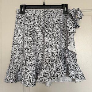 Dalmatian Print Ruffle Mini Skirt with Tie Waist - Size Medium